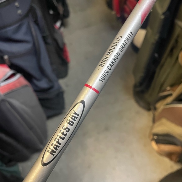 Naples Bay Hybrid Iron In RH / graphite shaft in regular flex - Picture 6 of 6